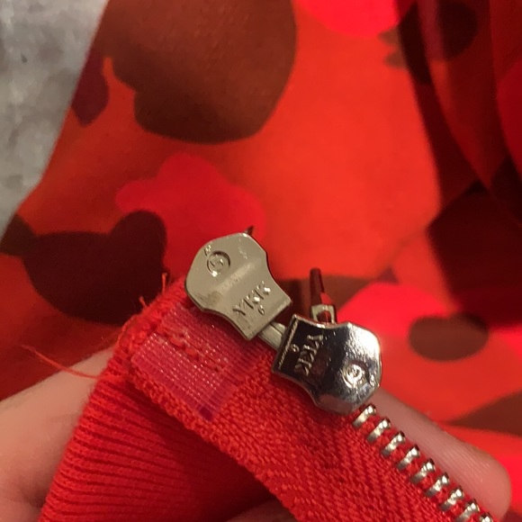Bape red shark hoodie - Picture 6 of 6